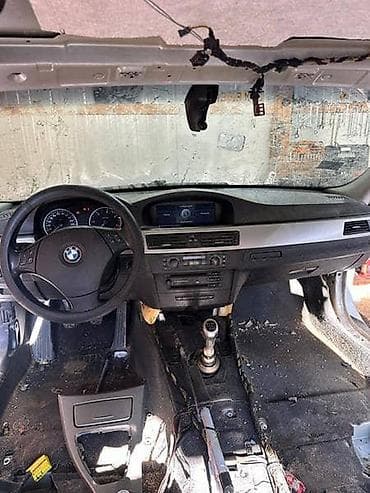 bmw e39: TABLA SA OTOVOROM ZA NAVI E9X ZA BMW SERIJA 3 OD 2005. DO 2011. GOD — 1