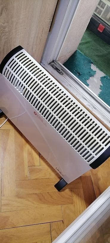 prstenovi za salvete: Grejalica Panelna LINEA 2000 W duvaljka. Oko 65 dužina
Mirjevo — 3