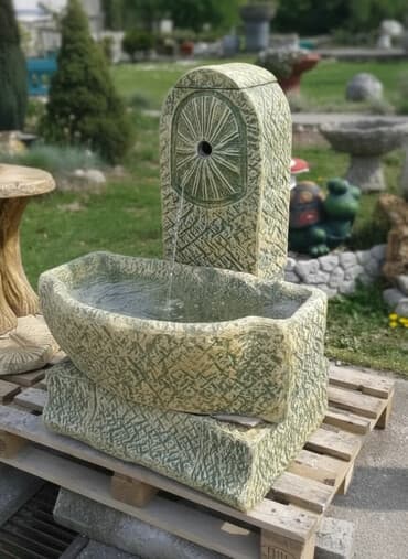 Česma "Granit" – Novo! Opis Proizvoda 🪵 Elegantna česma izrađena u