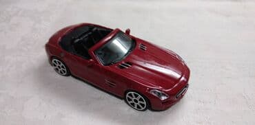 andrija i anđelka sve epizode: Burago Mercedes SLS AMG Roadster, 1:43 nov bez kutije,sve je original — 1