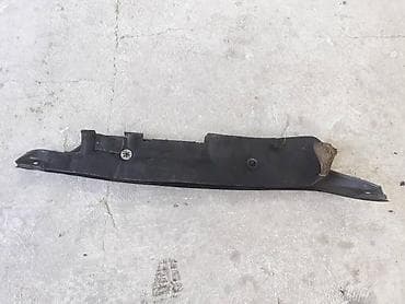 pikap vozila do 1000e: POKLOPAC VAZDUSNOG KANALA ZA VOLKSWAGEN GOLF 6 - 1K0805277 | polovni — 1