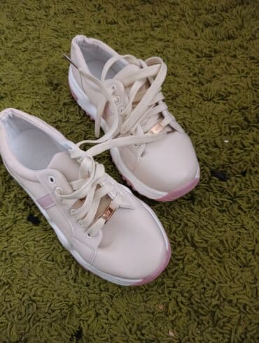 patike veliki brojevi: 38 — 1