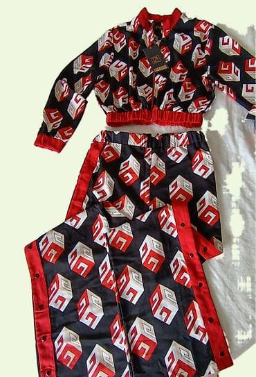 parfemi originali: Dvodijelni ženski komplet – satenski set jakna + pantalone Elizabeta — 2