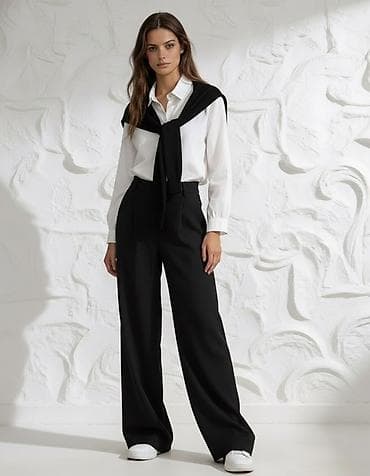 💫Ženski komplet – bela košulja + crne široke pantalone
✅3300 din na lalafo.rs 💫Ženski komplet – bela košulja + crne široke pantalone
✅3300 din