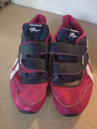 Kaputi: Ženska teksas jakna, svetloplava (wash efekat), sa ukrasima. - — 8