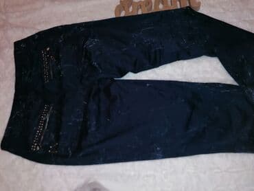 džeparice pantalone: NOVE BAGGY PANTALONE 42 Struk 42cm Bokovi 54cm Butine 28cm Dubina — 5