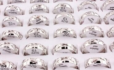 prsten bvlgari cena: Vel:11
Cena:800din/kom — 2