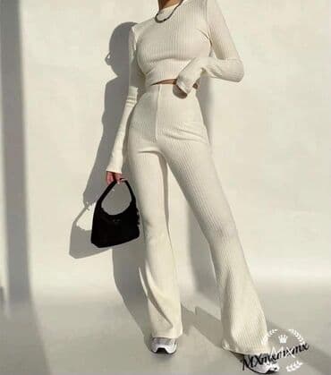 rebrasti komplet: Novooo
Komplet
Rebrasti pamuk
2200 din — 1