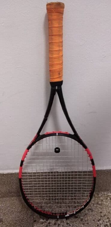 dimenzije stola za bilijar: Tenis reket Babolat 339 gr. malo naprsao, moze se koristiti — 1