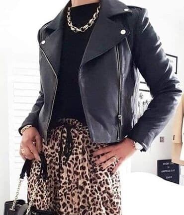 zenske jakne od vestacke koze: Jakna
S M L
2800 din — 2