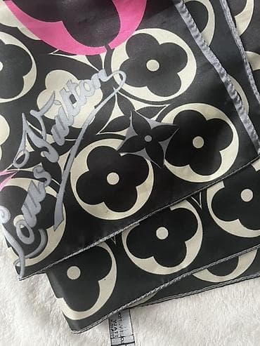 Aksesoari: Marama cetvrtasta — 2