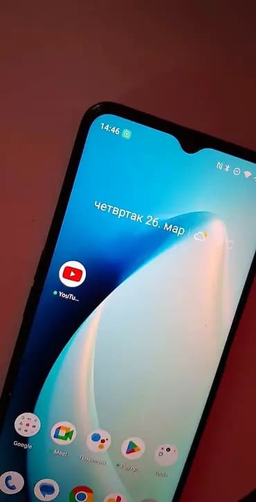 Realme C35 – pametni telefon - Ekran: veliki Fullscreen displej sa