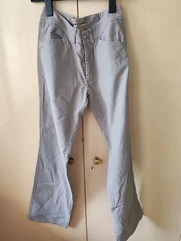 Chevignon Denim pantalone – sive, od somota (rebrasti kord), klasičan