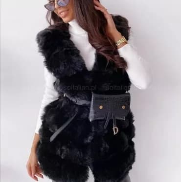 S, Faux fur, color - Black