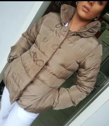 Savršena jakna za zimu UVOZ Pariz. Extra model i kvalitet VEL S M