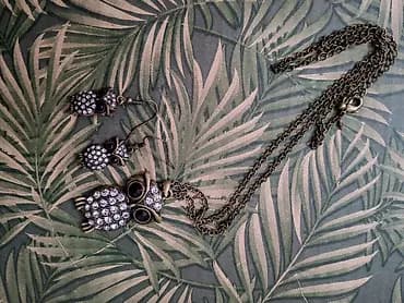 Set nakita sa motivom sove – ogrlica i minđuše - Dizajn: antik