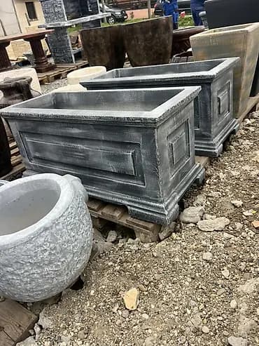 Dekorativne betonske žardinjere – pravougaone i okrugle - Materijal