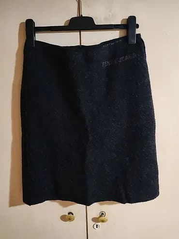 Fendi suknja – crna vunena, sa postavom - Brend: Fendi (etiketa