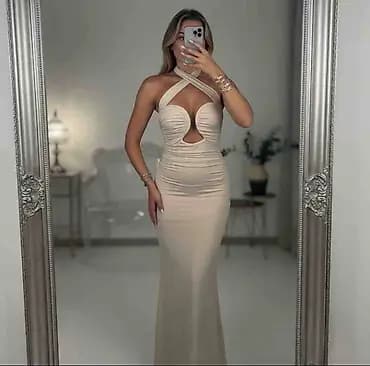 💫Elegantna duga haljina sa ukrštenim bretelama oko vrata i atraktivnim