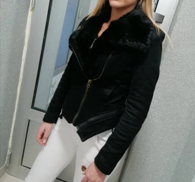 Jakna bundica sa prirodnim krznom Skupocena Nošena očuvana Extra model