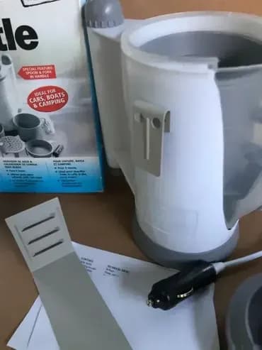 *** AKCIJA *** #0791 Kvalitetan električni čajnik - kuvalo za Auto