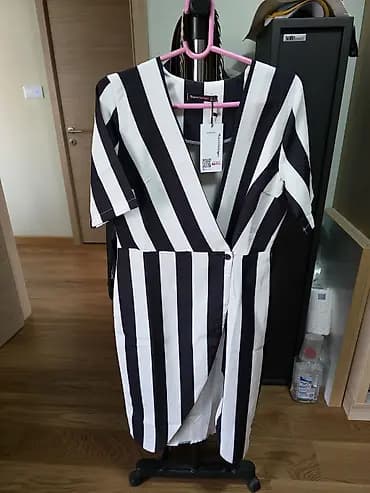 Crno-bela prugasta haljina – Asprin Fashion - Brend: Asprin Fashion -