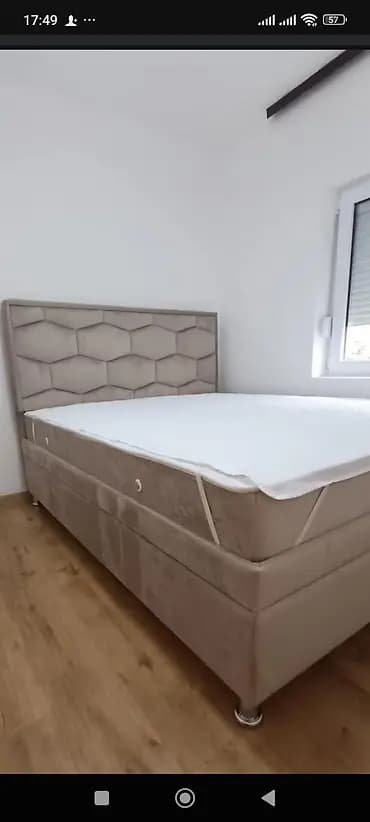 Boxspring krevet sa uzglavljem – moderni dizajn i udobnost - Tip