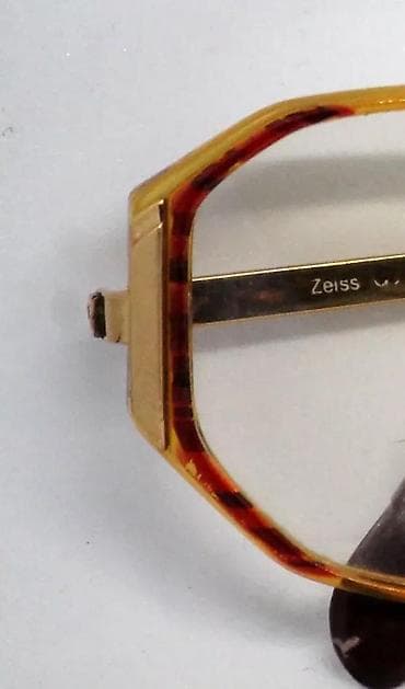 ZEISS W. Germany - VRHUNSKI okvir za naocare s dioptrijom II na lalafo.rs — 4 ZEISS W. Germany - VRHUNSKI okvir za naocare s dioptrijom II — 4