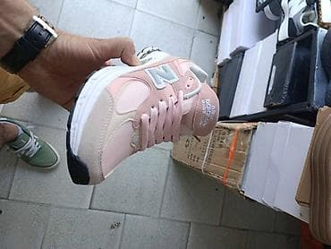 Brojevi 36 do 46
3900 na lalafo.rs — 1 Brojevi 36 do 46
3900 — 1