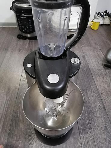 Kuhinjski stalni mikser sa posudom i dodatnim blenderom - na lalafo.rs — 4 Kuhinjski stalni mikser sa posudom i dodatnim blenderom - — 4