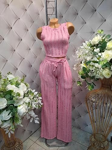 ลฝenski komplet bez rukava โ top i pantalone ลกirokih nogavica. - na lalafo.rs ลฝenski komplet bez rukava โ top i pantalone ลกirokih nogavica. -