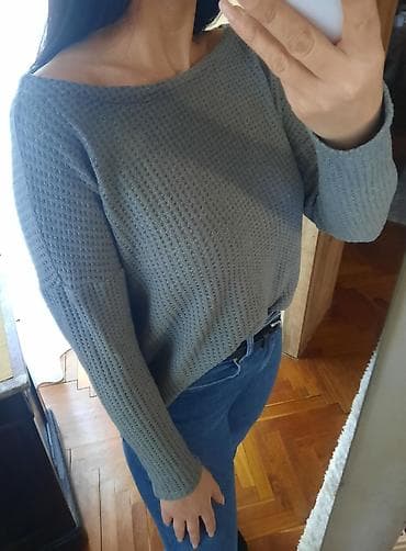 Esprit bluza dzemper u pastel sivoj boji. Veličina s. Komotniji kroj na lalafo.rs — 4 Esprit bluza dzemper u pastel sivoj boji. Veličina s. Komotniji kroj — 4
