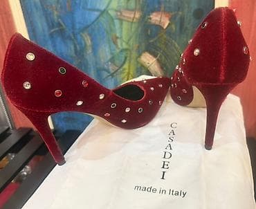 Casadei plisane salonke na visoku potpeticu – crvena boja sa ukrasnim na lalafo.rs — 6 Casadei plisane salonke na visoku potpeticu – crvena boja sa ukrasnim — 6