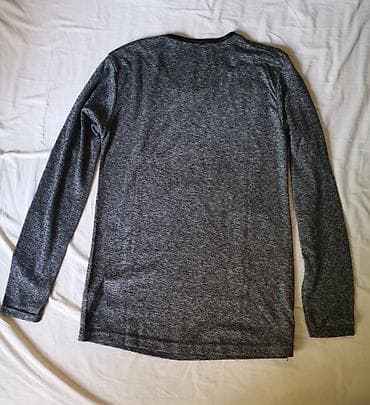 Siva melirana bluza vel. S-M, 100% pamuk. Kao nova. Naznačena veličina na lalafo.rs — 4 Siva melirana bluza vel. S-M, 100% pamuk. Kao nova. Naznačena veličina — 4