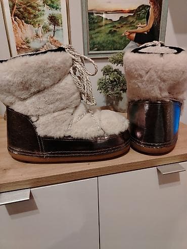 High boots, 37, color - Multicolored at lalafo.rs — 1 High boots, 37, color - Multicolored — 1