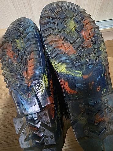 Dečje gumene čizme sa dezenom dinosaurusa - Veličina: 29 (otisnuto na na lalafo.rs — 3 Dečje gumene čizme sa dezenom dinosaurusa - Veličina: 29 (otisnuto na — 3