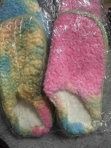 Slippers 38 at lalafo.rs — 2 Slippers 38 — 2