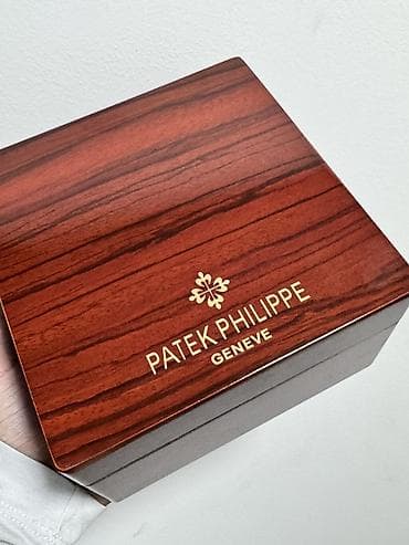 Patek Philippe Nautilus – automatski ručni sat od nerđajućeg čelika - at lalafo.rs — 7 Patek Philippe Nautilus – automatski ručni sat od nerđajućeg čelika - — 7