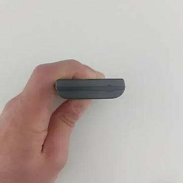 **Specifikacija** Dizajn monoblokDijagonala ekrana : 1,8″ Rezolucija na lalafo.rs — 10 **Specifikacija** Dizajn monoblokDijagonala ekrana : 1,8″ Rezolucija — 10