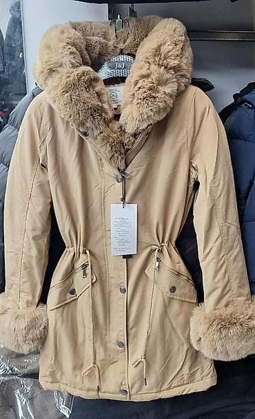 Ženska zimska parka sa krznom S M L XL - Model: parka sa velikom na lalafo.rs — 1 Ženska zimska parka sa krznom S M L XL - Model: parka sa velikom — 1