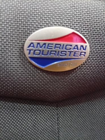 Veliki kofer na točkiće – American Tourister. 75 45 30 - na lalafo.rs — 7 Veliki kofer na točkiće – American Tourister. 75 45 30 - — 7