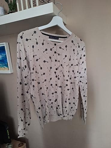 Marks&Spencer dzemperic bez boje sa dwzenom kluceva koji se na lalafo.rs — 3 Marks&Spencer dzemperic bez boje sa dwzenom kluceva koji se — 3