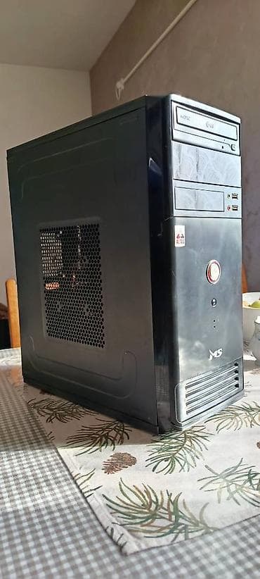 Na prodaju kompjuter sa specifikacijama: CPU: AMD A4 4020 3.2GHz na lalafo.rs — 1 Na prodaju kompjuter sa specifikacijama: CPU: AMD A4 4020 3.2GHz — 1