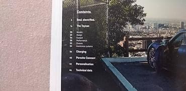 Prospekt Porsche Taycan electrified 09.2019, 54 str. eng na lalafo.rs — 4 Prospekt Porsche Taycan electrified 09.2019, 54 str. eng — 4