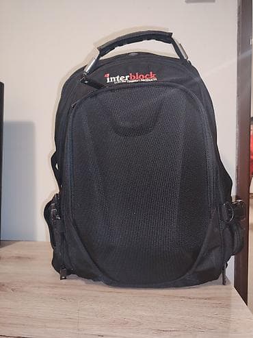 Ruksak Interblock – crni, višestruke pregrade - Prostrani ranac sa at lalafo.rs — 1 Ruksak Interblock – crni, višestruke pregrade - Prostrani ranac sa — 1