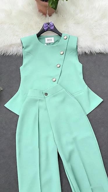 Overalls: Komplet
Cena 3400
Vel.do 3xl
V28 at lalafo.rs — 7 Overalls: Komplet
Cena 3400
Vel.do 3xl
V28 — 7