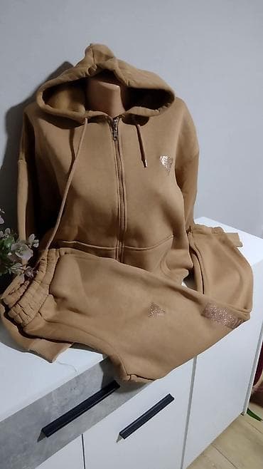 Futrovane S DO 2XL. Cena 3500 dinara na lalafo.rs — 4 Futrovane S DO 2XL. Cena 3500 dinara — 4