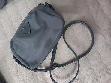 Lepe male praktične tašnice at lalafo.rs — 1 Lepe male praktične tašnice — 1