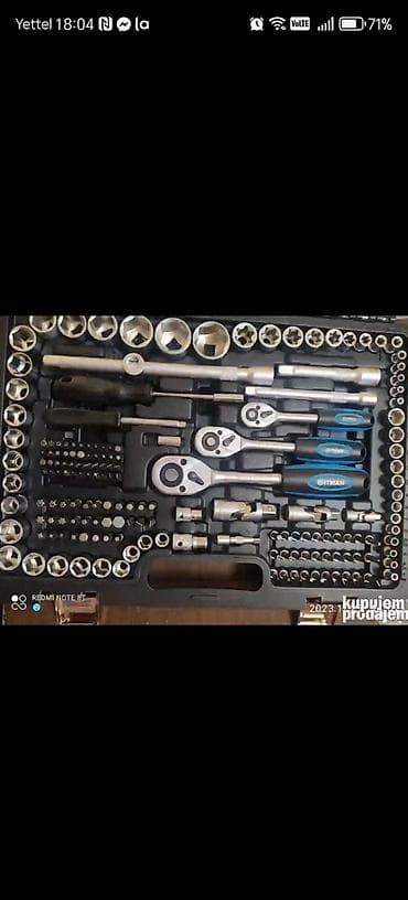 kom sa etiketom: Komplet alata u koferu – kombinovani 1/4", 3/8" i 1/2" pogon Sadržaj at lalafo.rs — 3 kom sa etiketom: Komplet alata u koferu – kombinovani 1/4", 3/8" i 1/2" pogon Sadržaj — 3