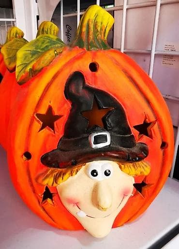 Dekorativna Halloween svećnjak-lanterna u obliku bundeve - Materijal na lalafo.rs — 1 Dekorativna Halloween svećnjak-lanterna u obliku bundeve - Materijal — 1